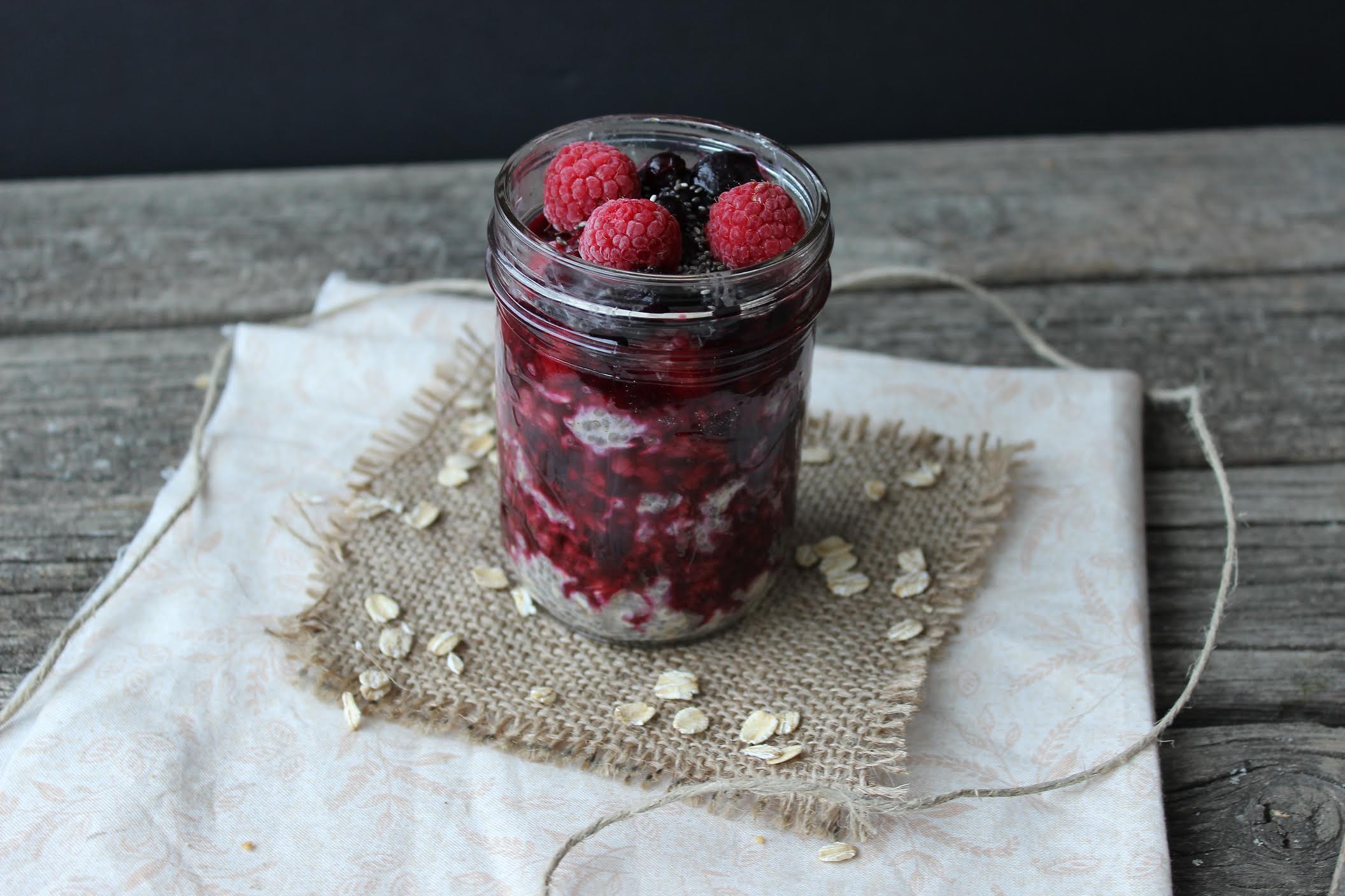 Berry Chia Oats